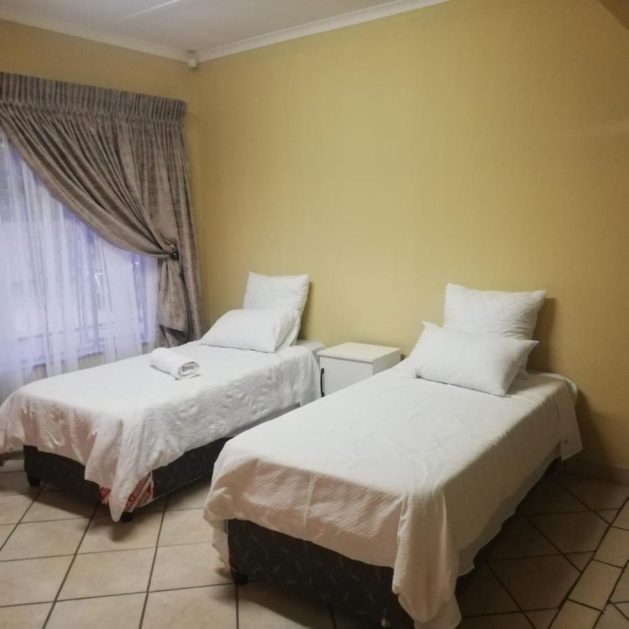 Mandulia Guest House Mbombela Exteriör bild